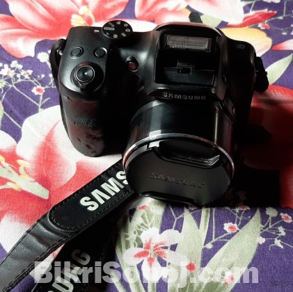 Samsung WB1100F